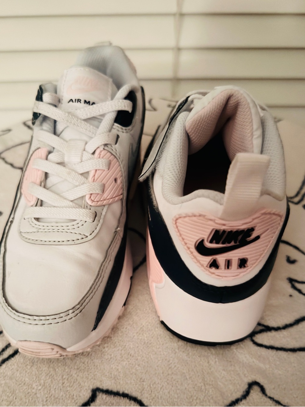 Nike Air Max 90 Girls' Grade School Sz1 - Picture 3 of 9